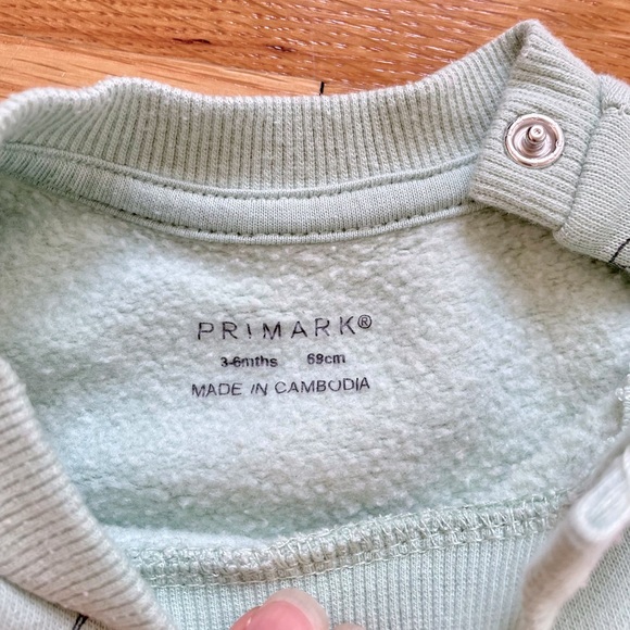 PRIMARK 2 Piece Sweatshirt and Joggers Set (3-6 mo) - Picture 5 of 8